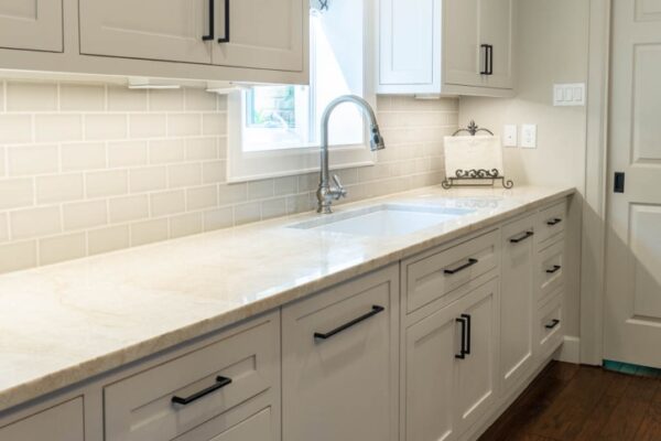 8DD3F7AE-2427-43BB-8171-52A5253546B5_1_105_c